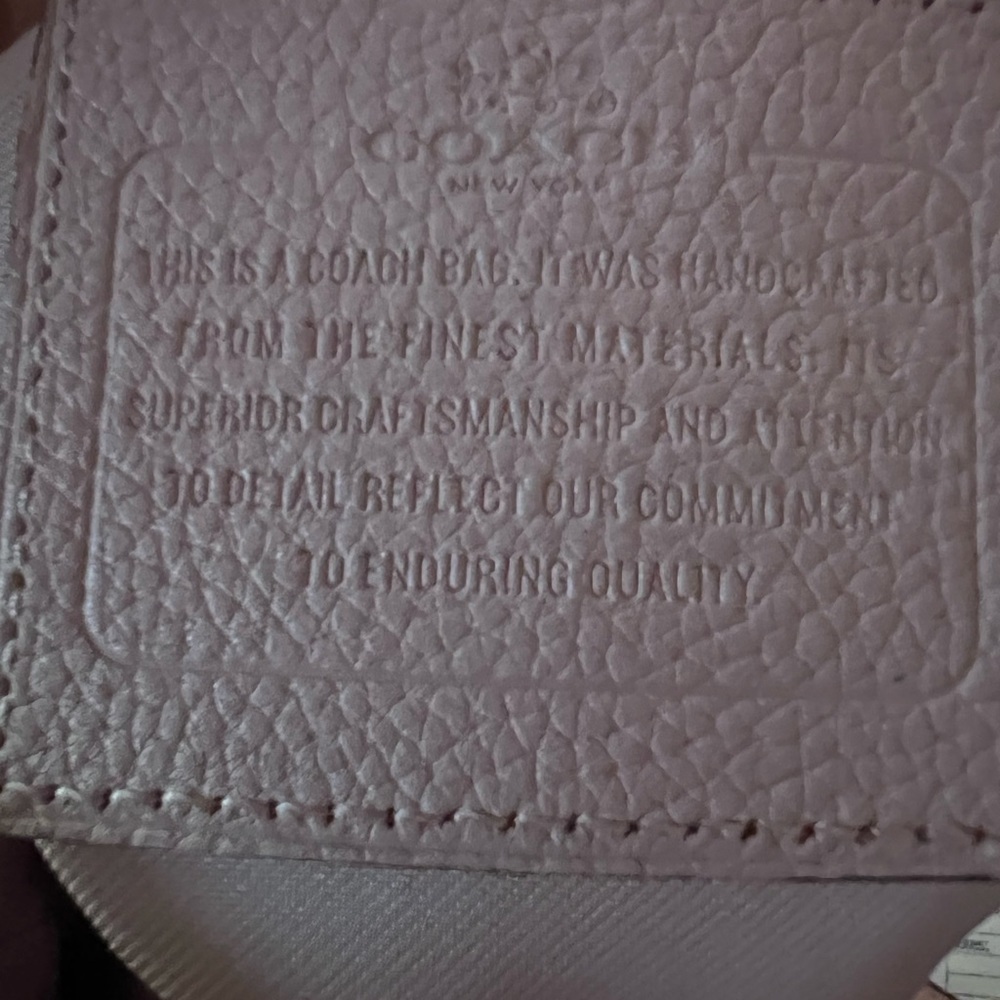 Pebble Leather Pink Coach Scout Hobo Bag/wallet for the price of the bag alone - Picture 5 of 16